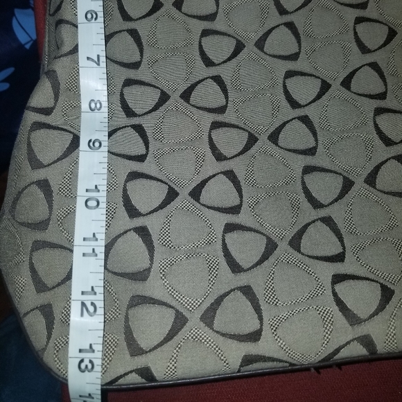 Liz Claiborne purse 13 H X 14 W - Picture 5 of 8